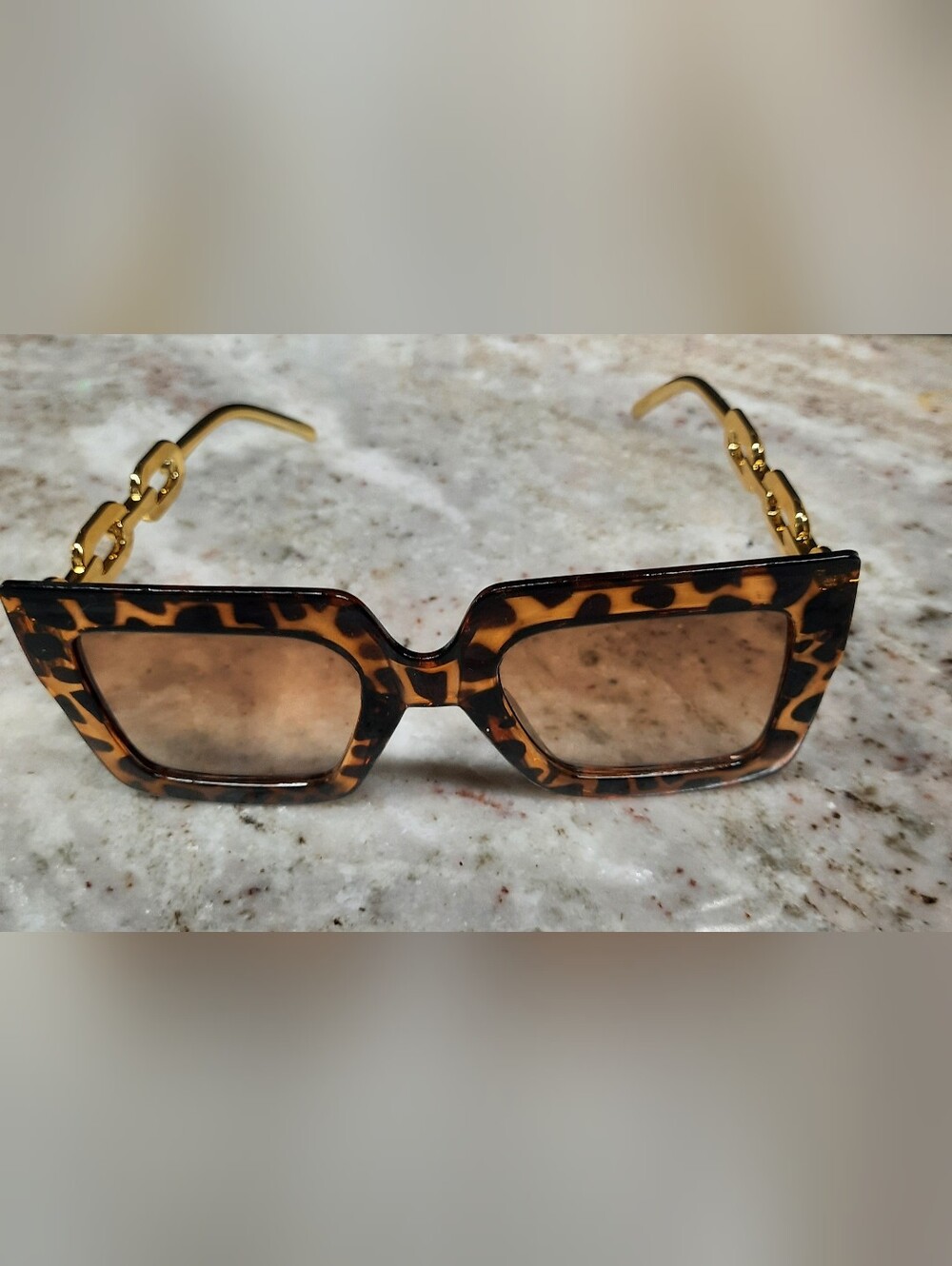 Tortoiseshell Rectangular Women's Sunglasses - Brown